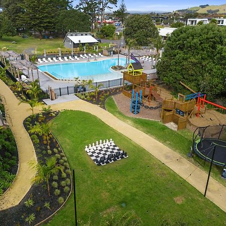 Tasman Holiday Parks - Papamoa Beach Exterior photo The Village at Waihi Beach