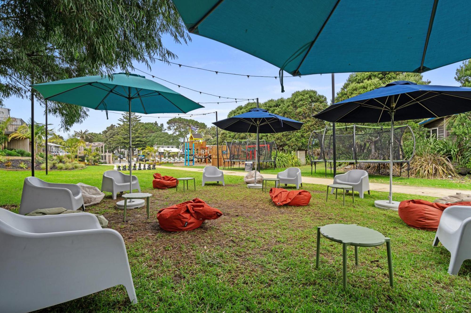 Tasman Holiday Parks - Papamoa Beach Exterior photo The Village at the 2019 Adelaide Film Festival